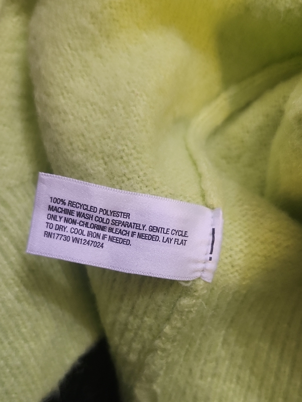 Original Use New Soft Chartruese Cardigan Women's V-Neck Sweater W/pockets Sz.XL - Picture 10 of 10